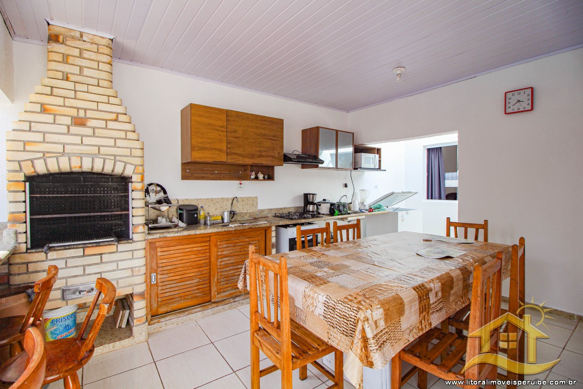 Casa no bairro Beira Mar, Lado Linha