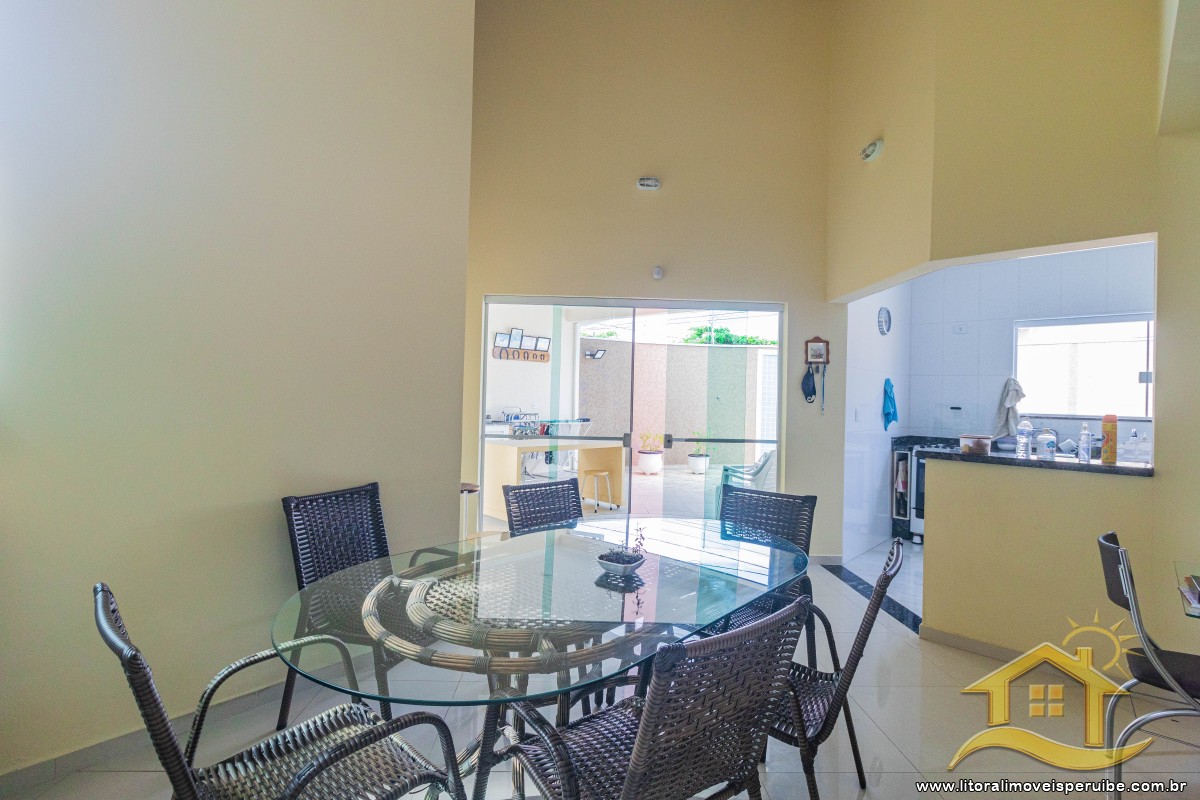 Casa no bairro Arpoador, Lado Linha