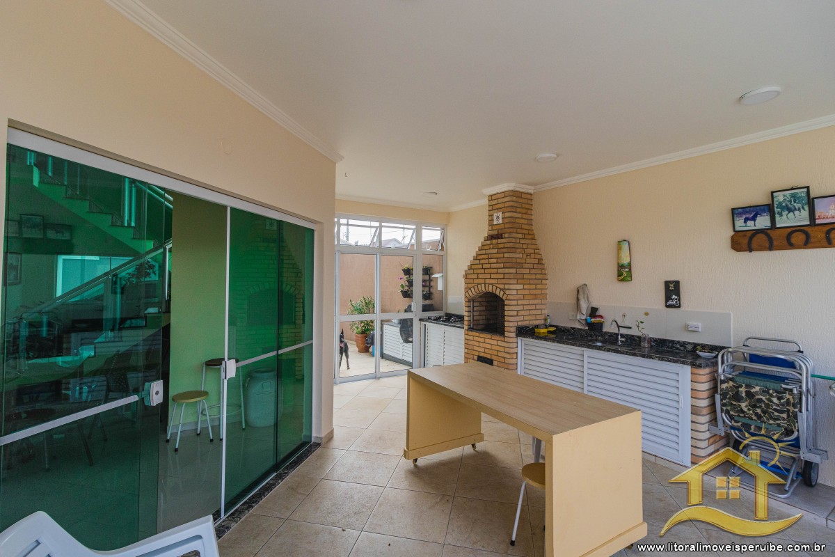 Casa no bairro Arpoador, Lado Linha