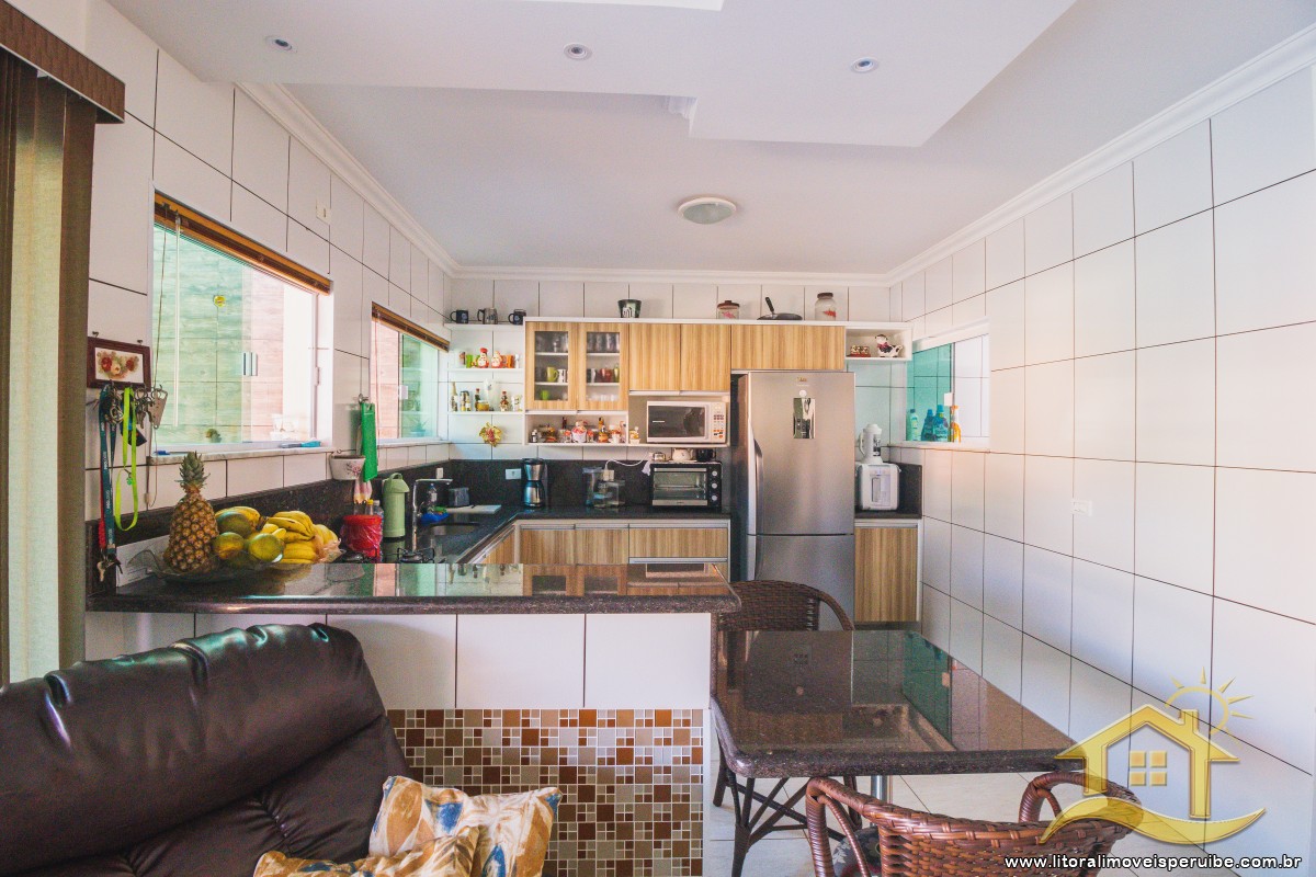 Casa no bairro Centro, Lado Linha