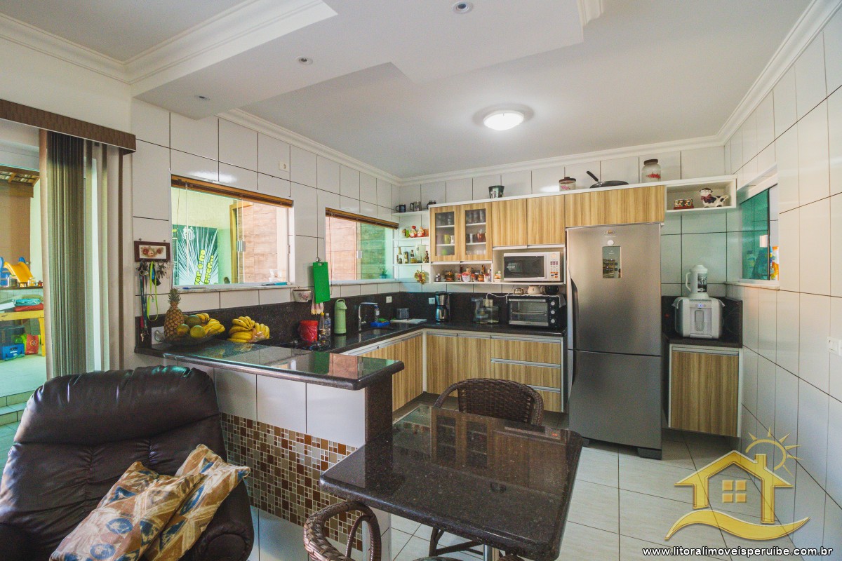 Casa no bairro Centro, Lado Linha