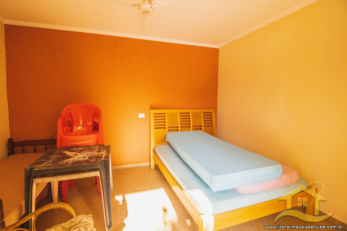 Casa no bairro Centro, Lado Linha