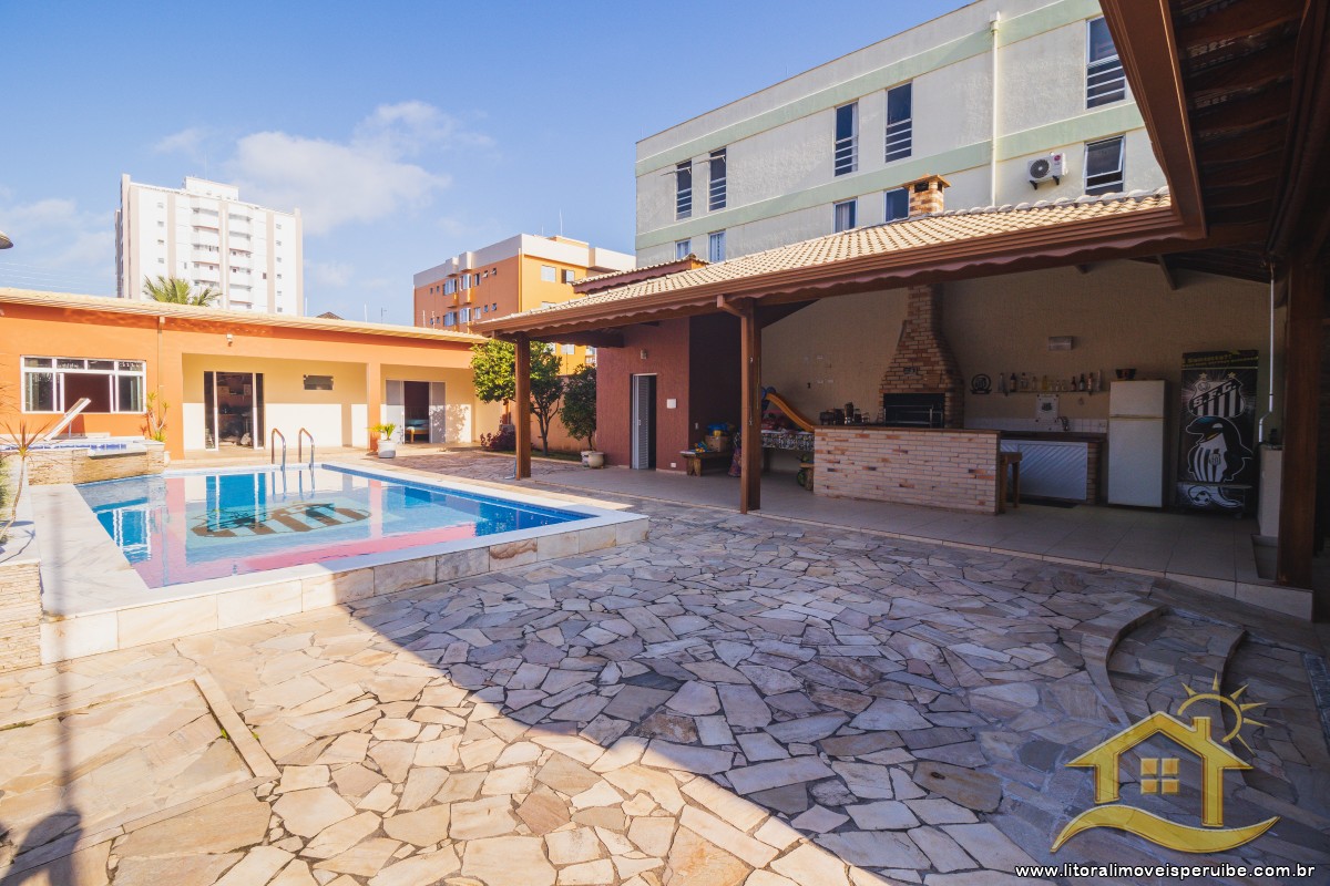 Casa no bairro Centro, Lado Linha