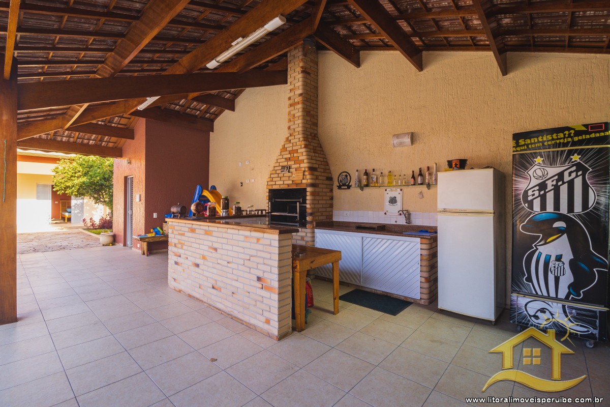 Casa no bairro Centro, Lado Linha