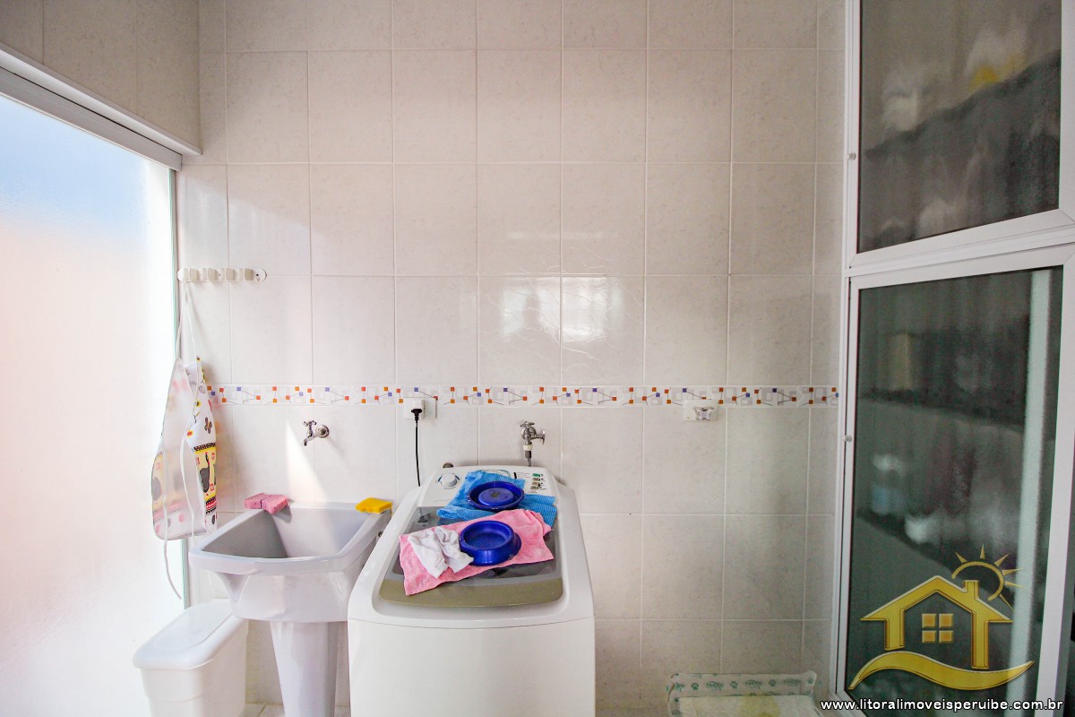 Casa no bairro Residencial Três Marias, Pós Linha