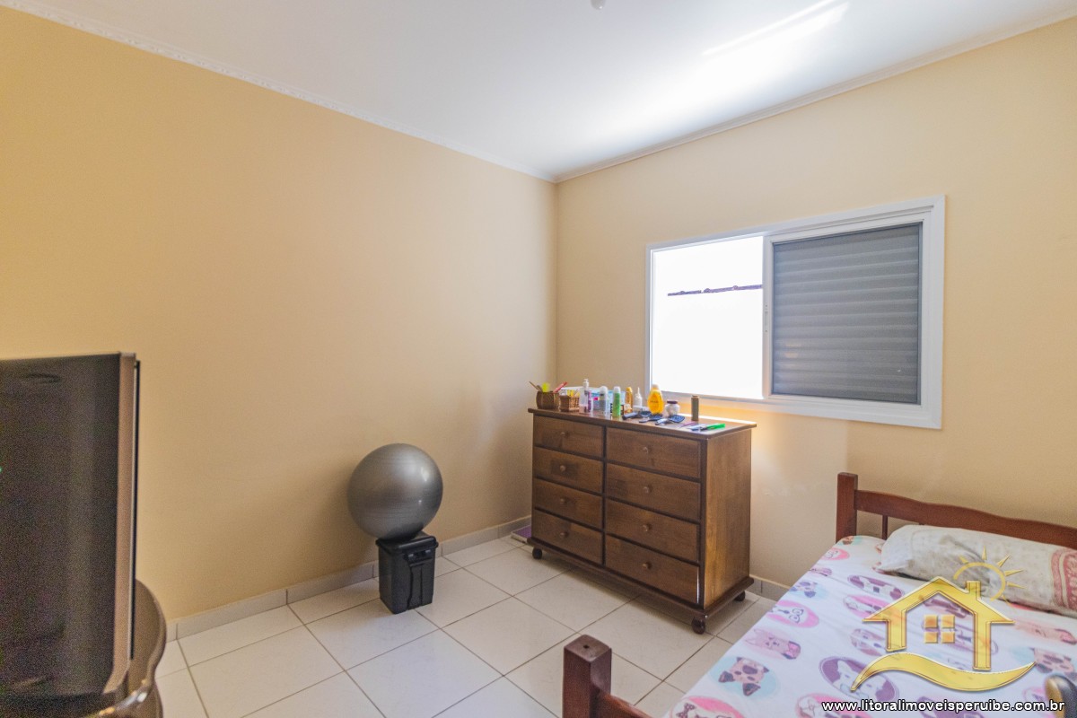 Casa no bairro Jardim Márcia, Lado Linha