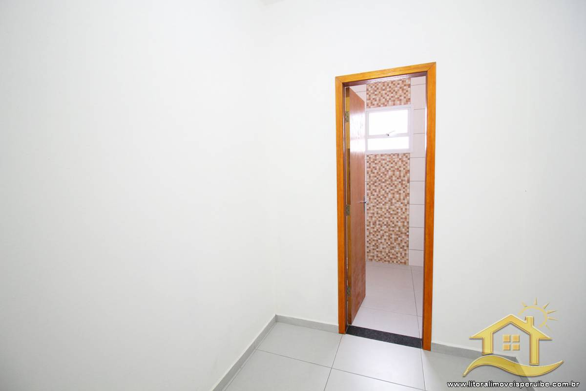 Casa no bairro Jardim Peruíbe, Pós Linha