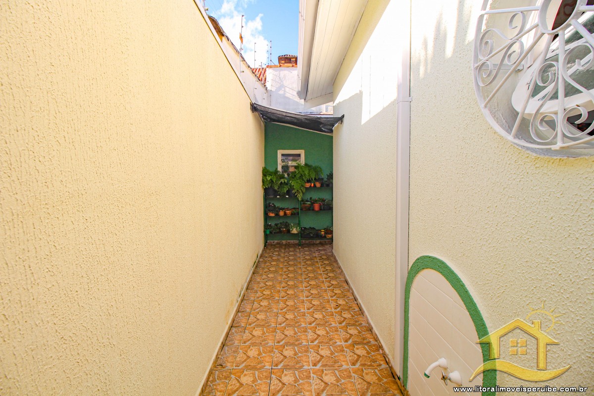 Casa no bairro Turístico, Lado Linha