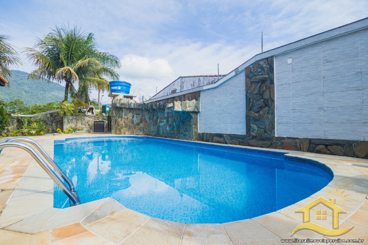 Casa no bairro Centro, Lado Linha