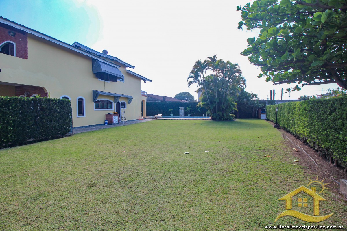 Casa no bairro Bougainvillée II, Lado Linha