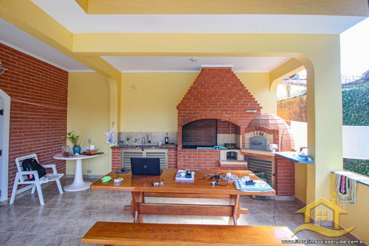 Casa no bairro Bougainvillée II, Lado Linha