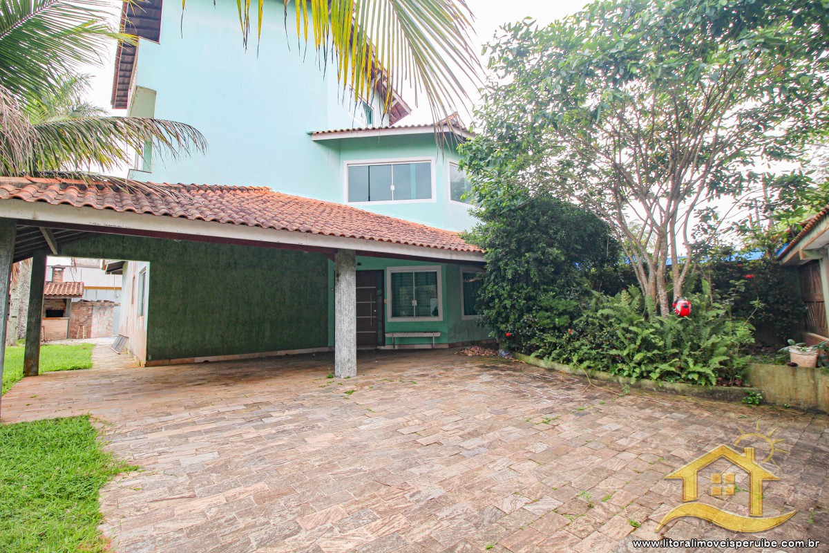 Casa no bairro Belmira Novaes, Lado Praia