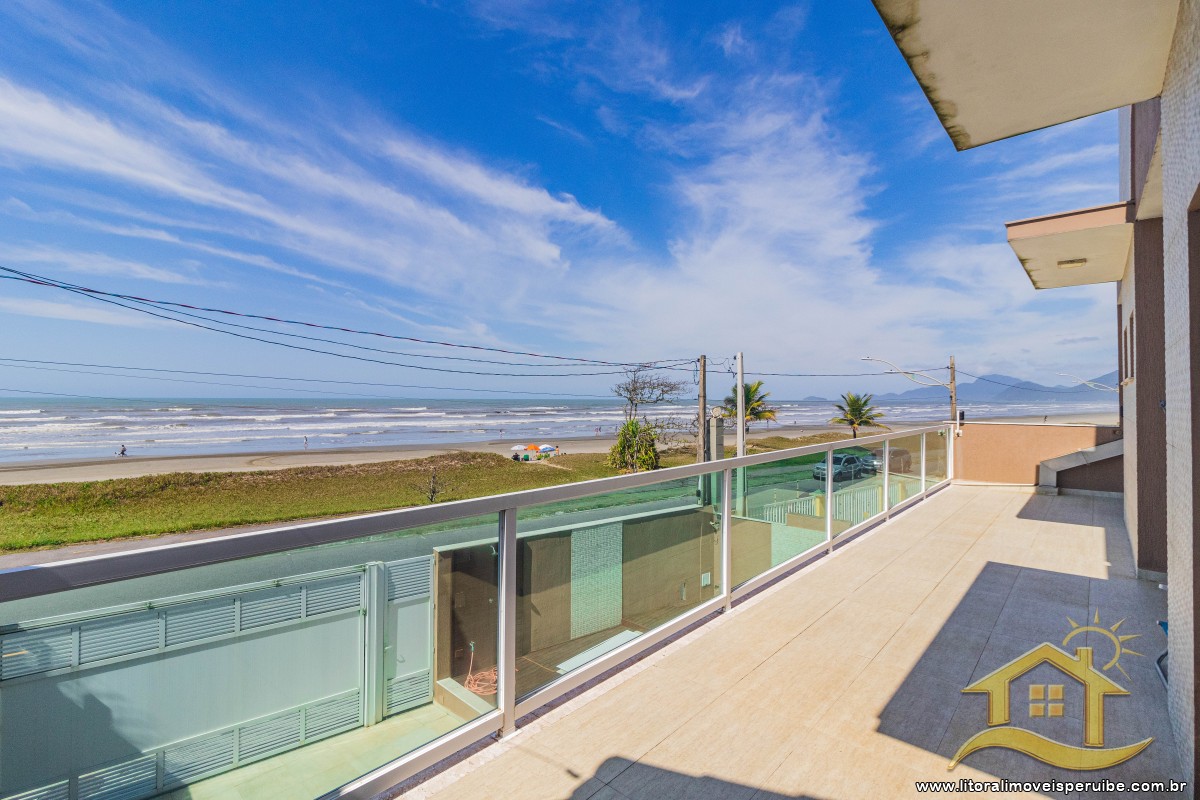 Casa no bairro São José, Frente ao Mar