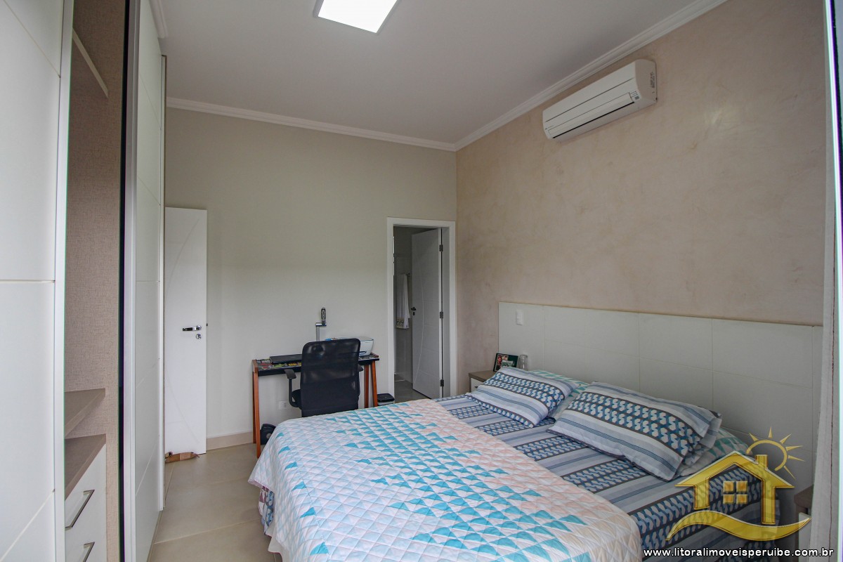 Casa no bairro Bougainvillée IV, Pós Linha