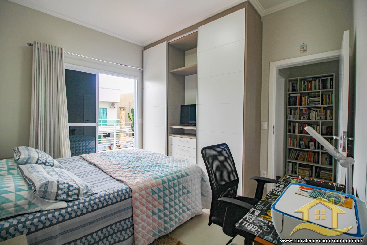 Casa no bairro Bougainvillée IV, Pós Linha