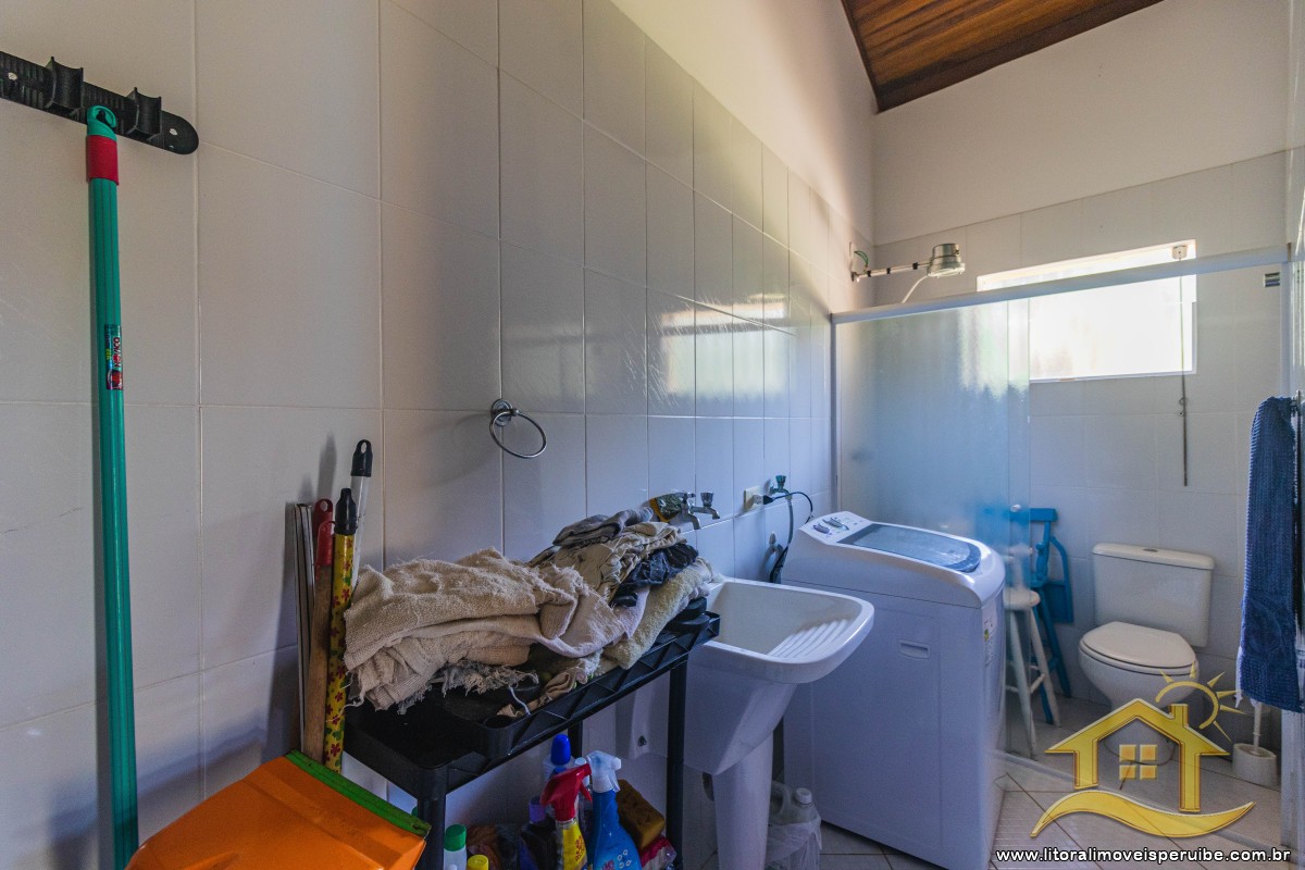 Casa no bairro Stella Maris, Lado Linha