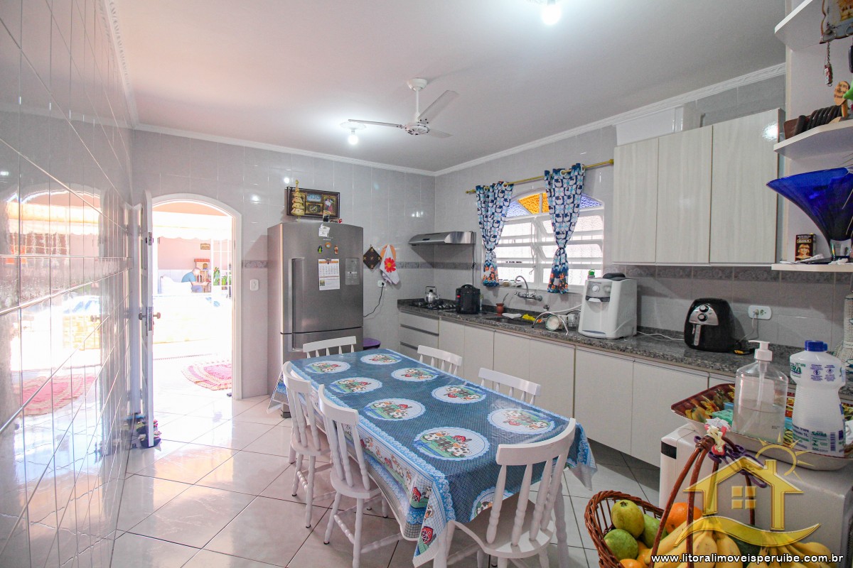 Casa no bairro Stella Maris, Lado Linha