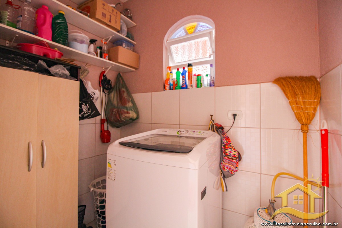 Casa no bairro Stella Maris, Lado Linha