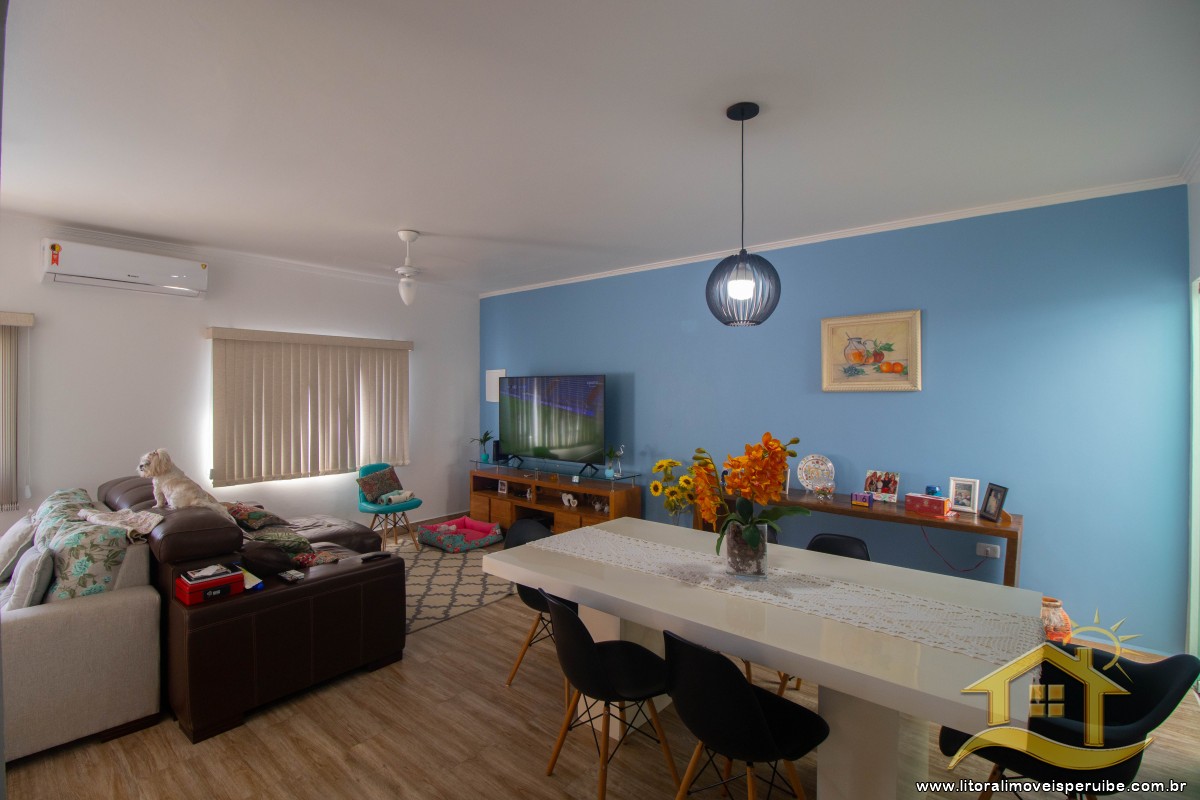 Casa no bairro Oásis, Lado Linha