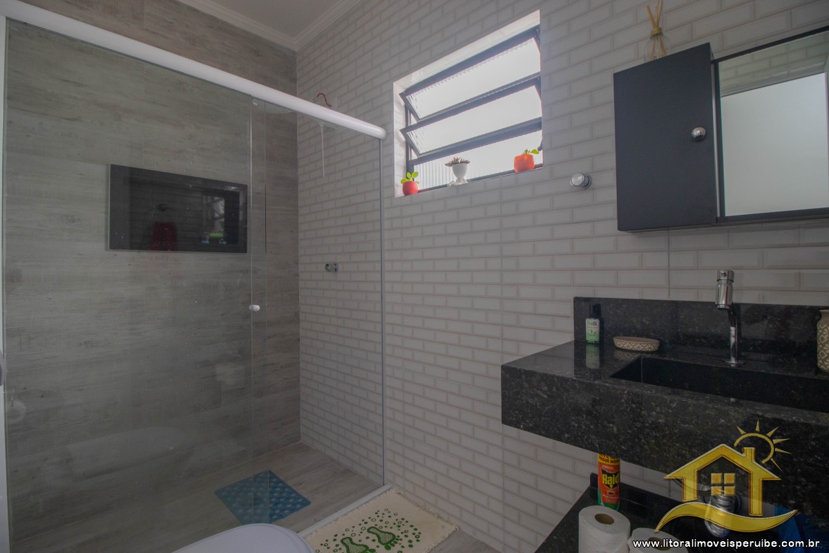 Casa no bairro Oásis, Lado Linha