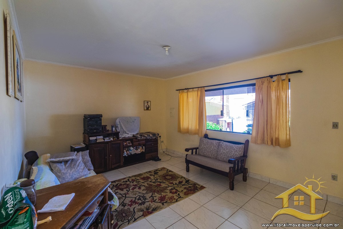 Casa no bairro Oásis, Lado Linha