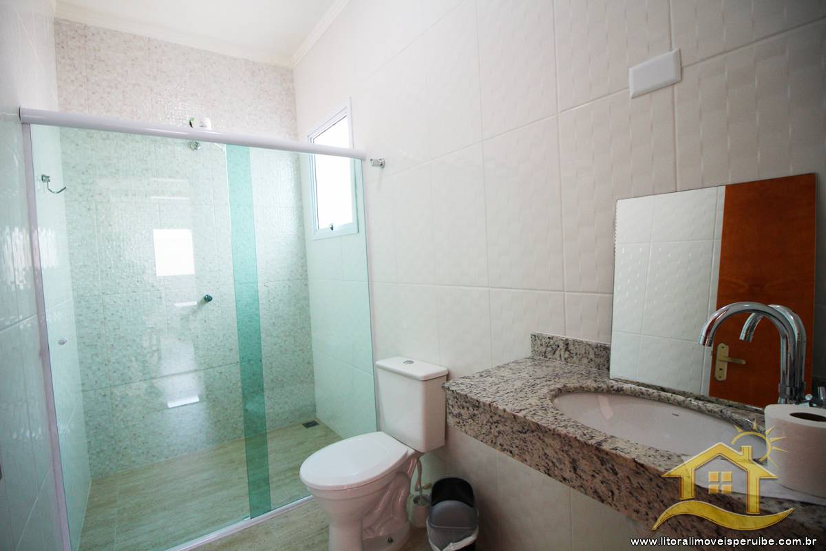 Casa no bairro Belmira Novaes, Lado Linha