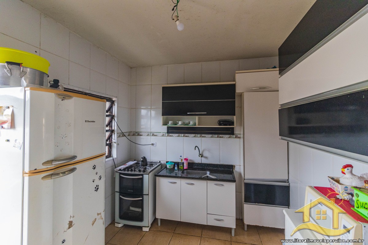 Casa no bairro Jardim Peruíbe, Pós Linha
