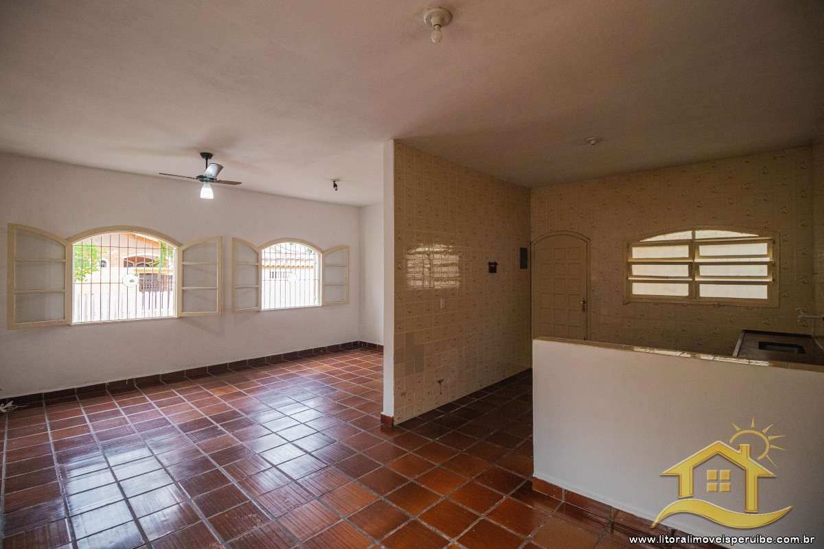 Casa no bairro Casablanca, Lado Linha