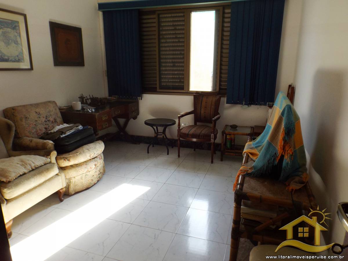 Casa no bairro Stella Maris, Lado Linha