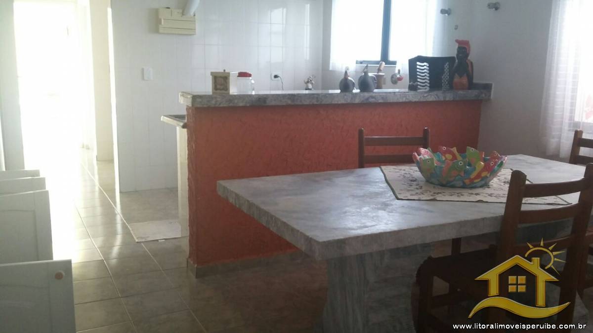 Casa no bairro Bougainvillée II, Lado Linha