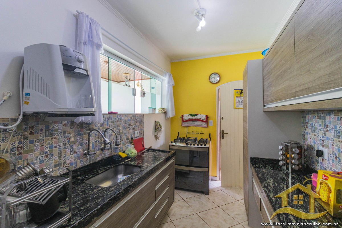 Casa no bairro Oásis, Lado Linha