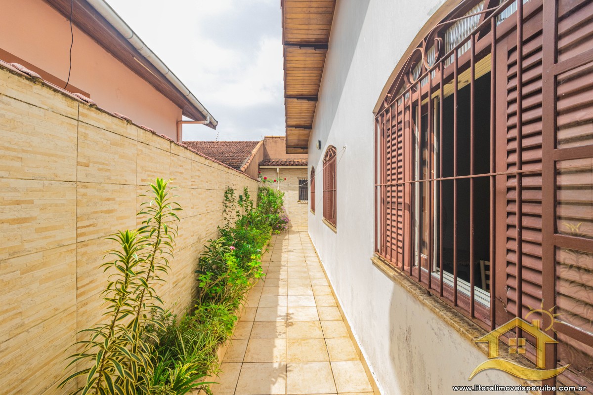 Casa no bairro Oásis, Lado Linha