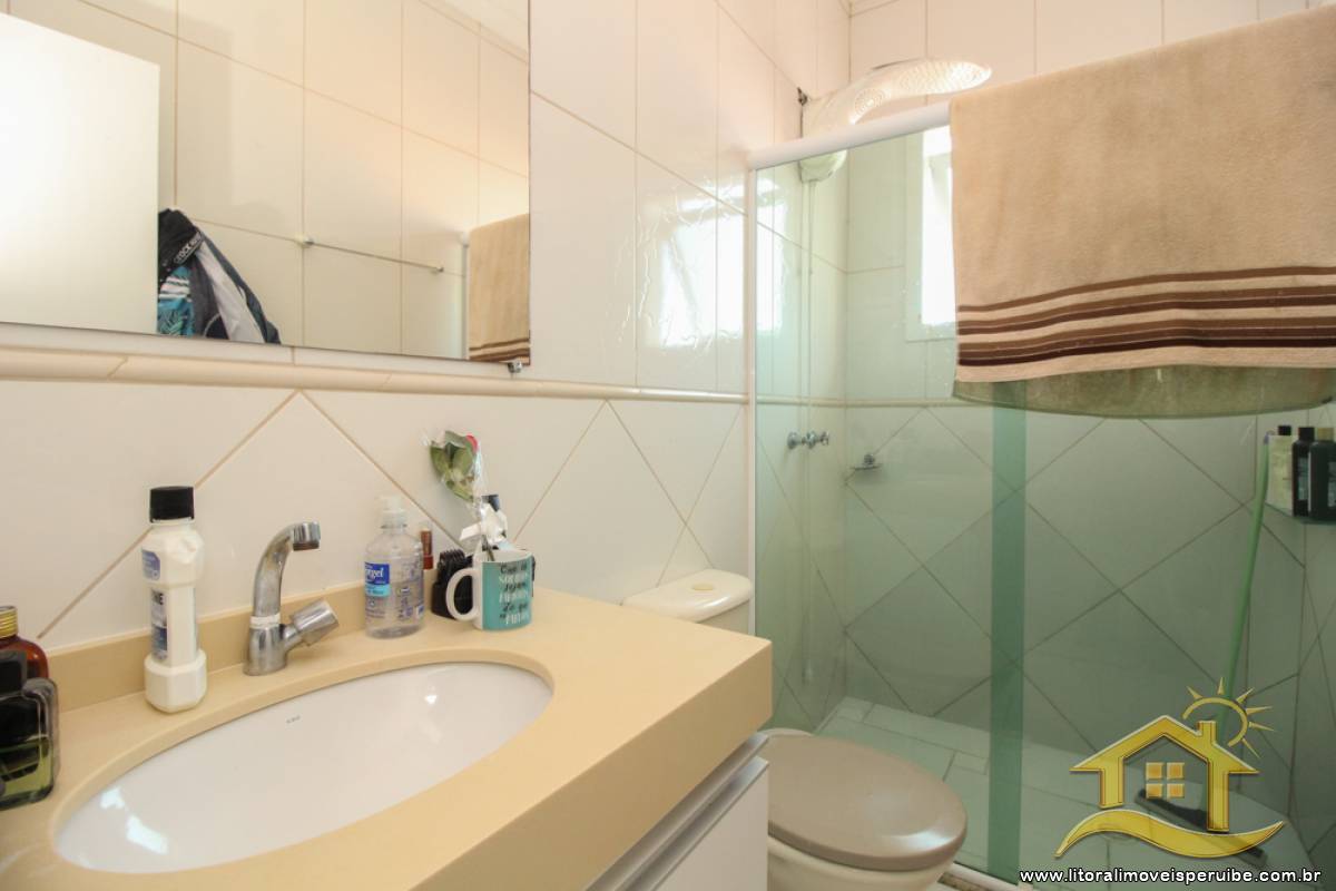 Casa no bairro Centro, Lado Linha
