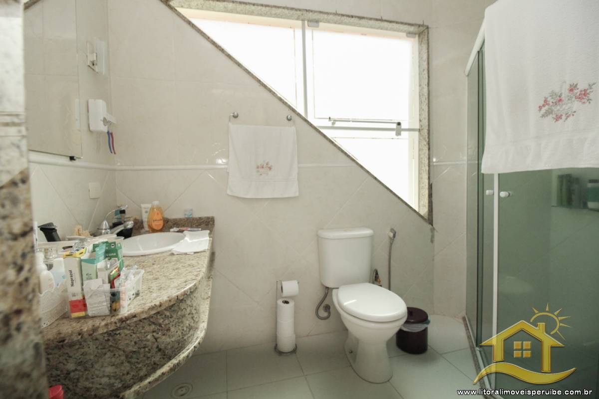 Casa no bairro Centro, Lado Linha