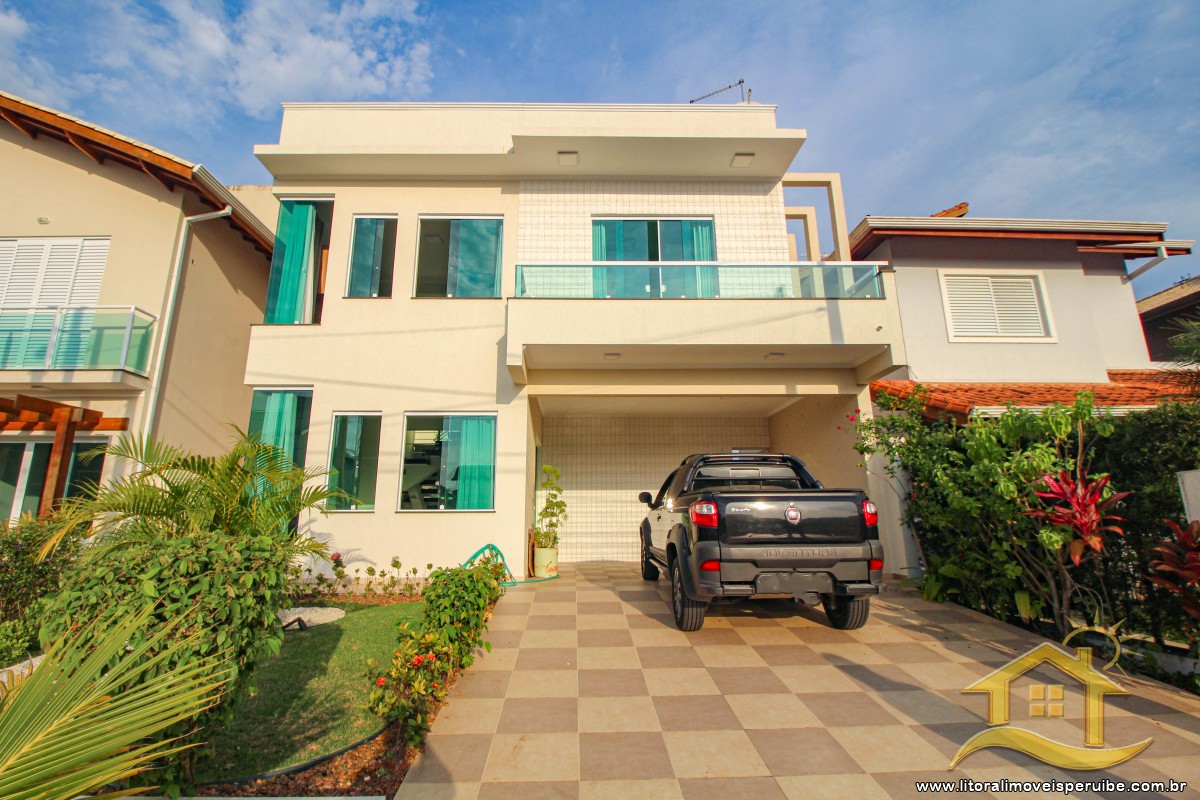 Casa no bairro Residencial Três Marias, Pós Linha
