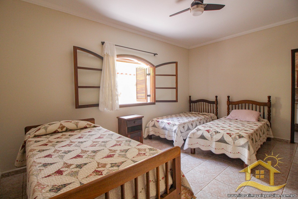 Casa no bairro Três Marias, Lado Linha
