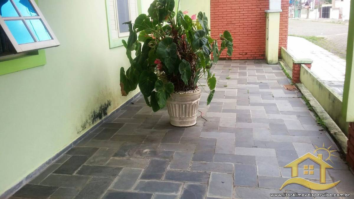 Casa no bairro Ribamar, Lado Linha