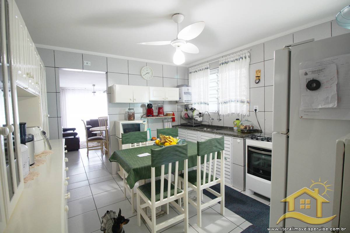 Casa no bairro Centro, Lado Linha