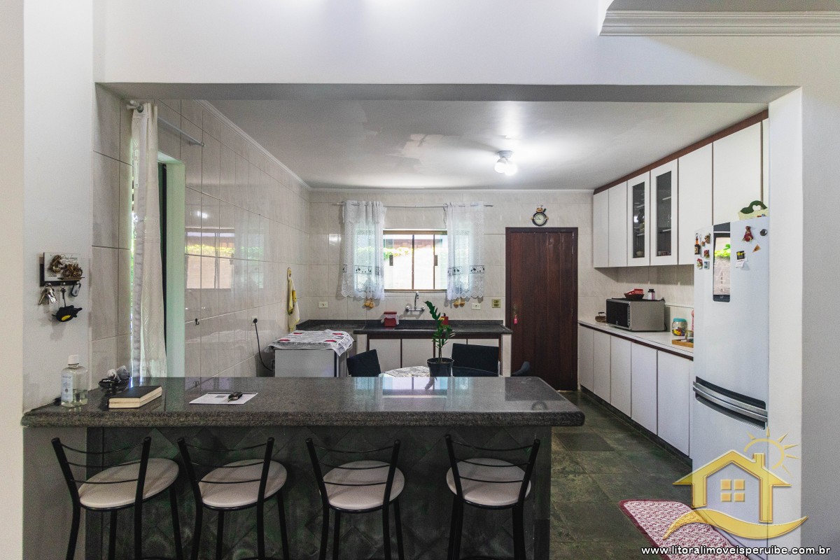Casa no bairro Bougainvillée II, Lado Linha
