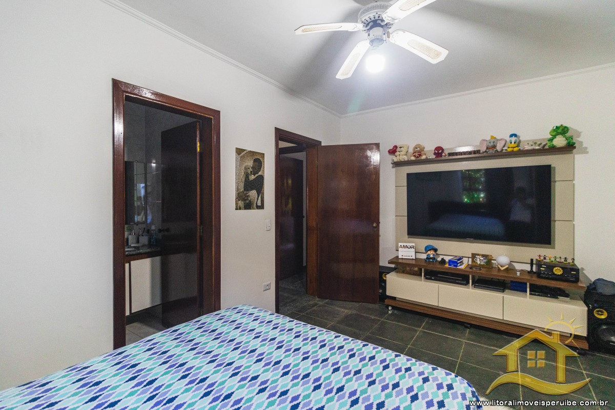 Casa no bairro Bougainvillée II, Lado Linha