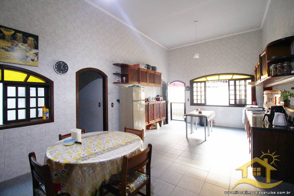 Casa no bairro Centro, Lado Linha