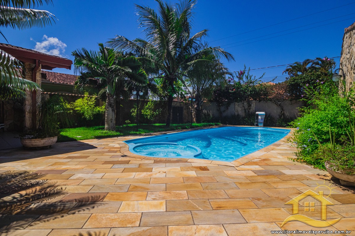 Casa no bairro Três Marias, Lado Linha