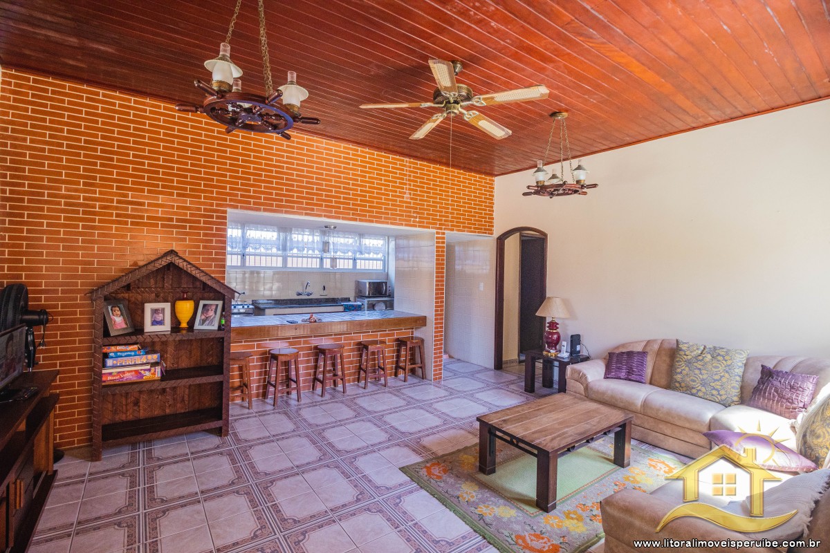 Casa no bairro Três Marias, Lado Linha