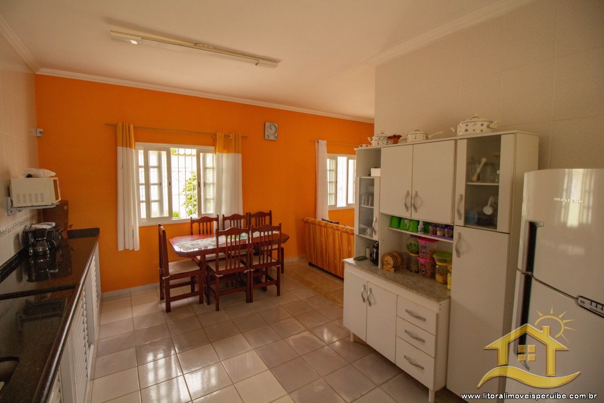 Casa no bairro Beira Mar, Lado Linha