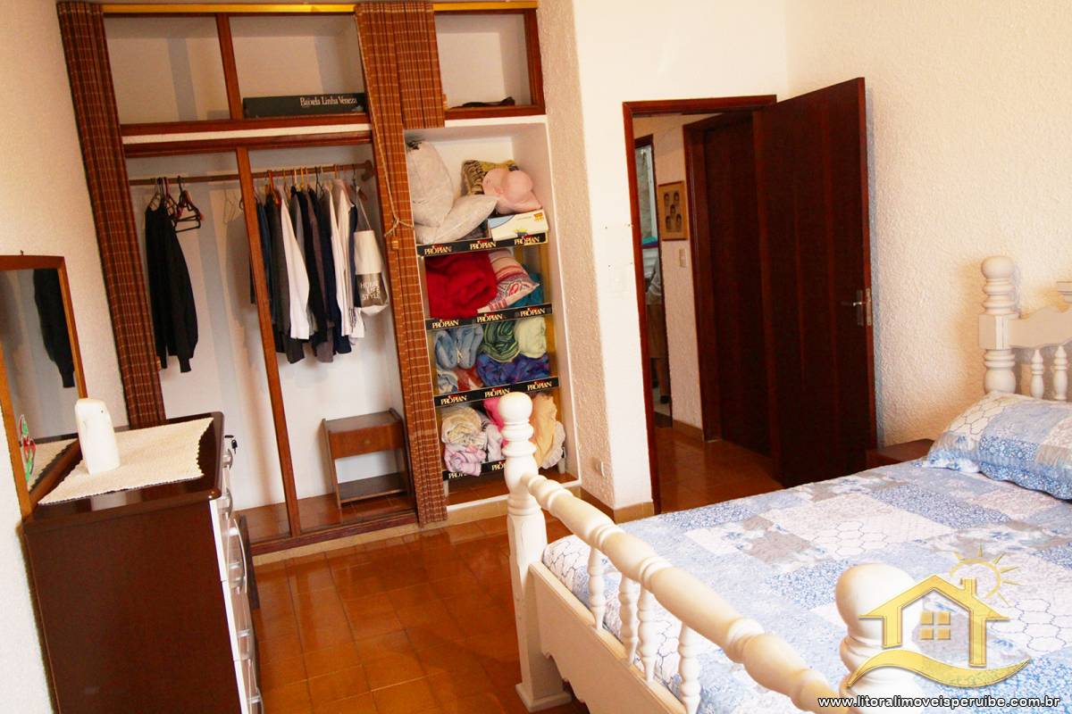 Casa no bairro Centro, Lado Linha
