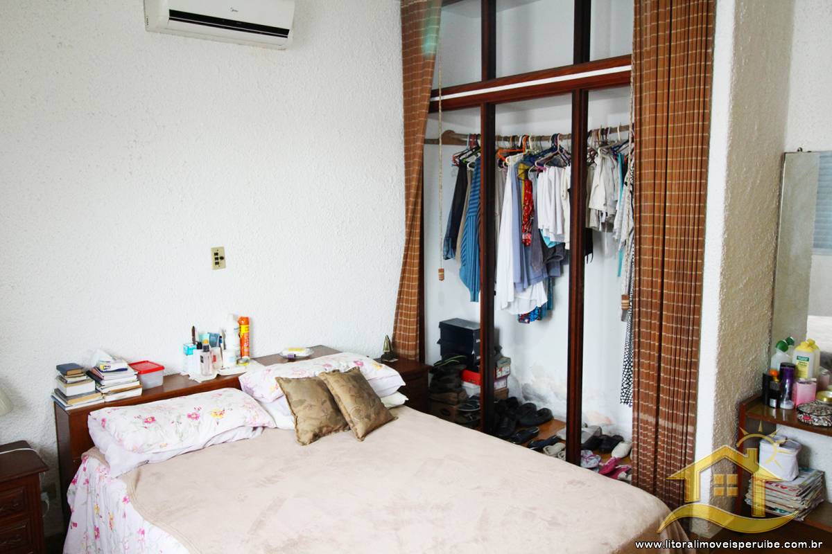 Casa no bairro Centro, Lado Linha
