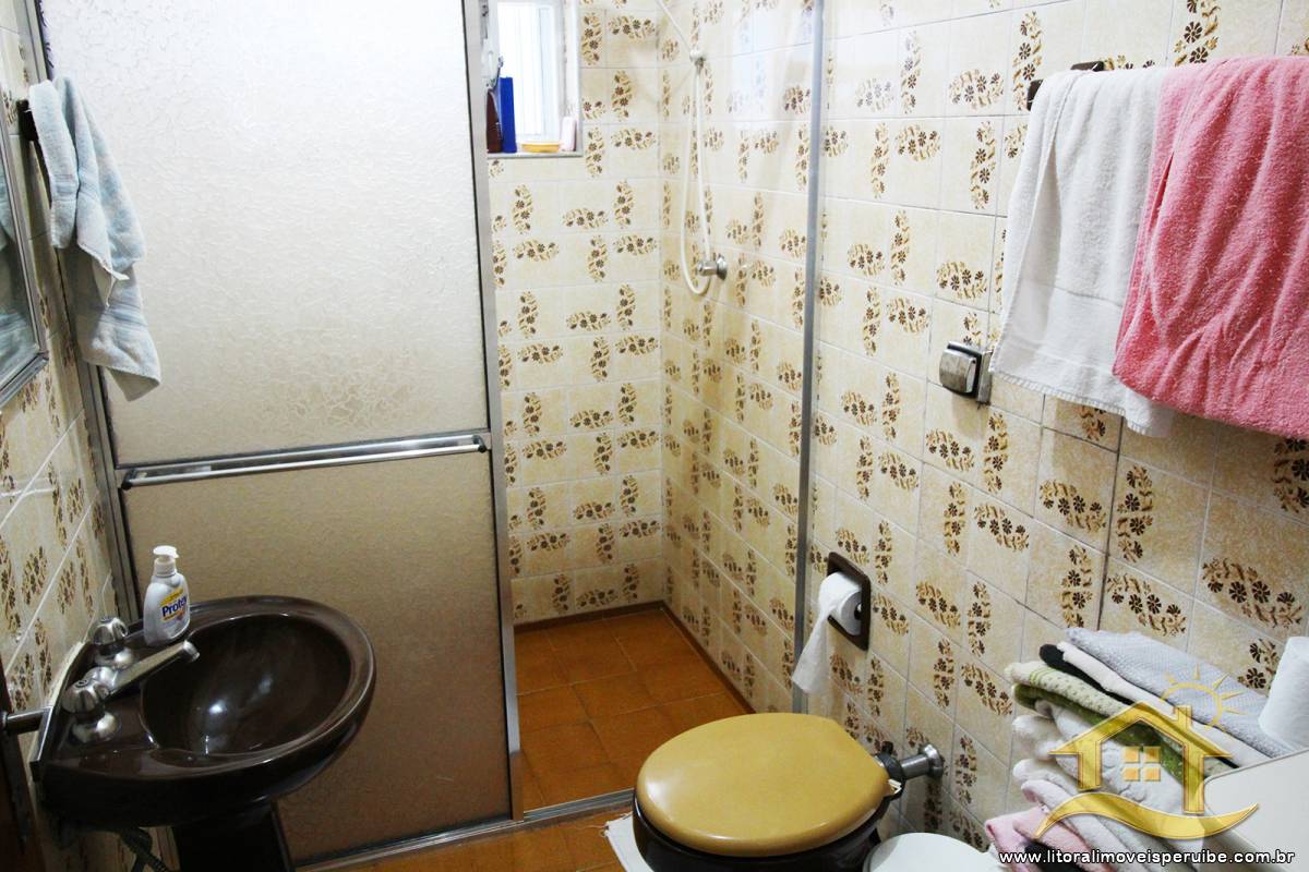 Casa no bairro Centro, Lado Linha