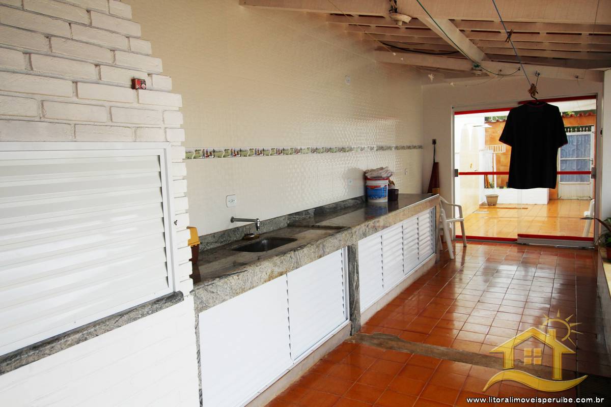 Casa no bairro Centro, Lado Linha