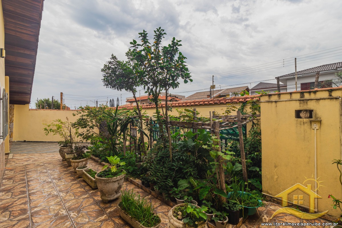 Casa no bairro Ribamar, Lado Linha