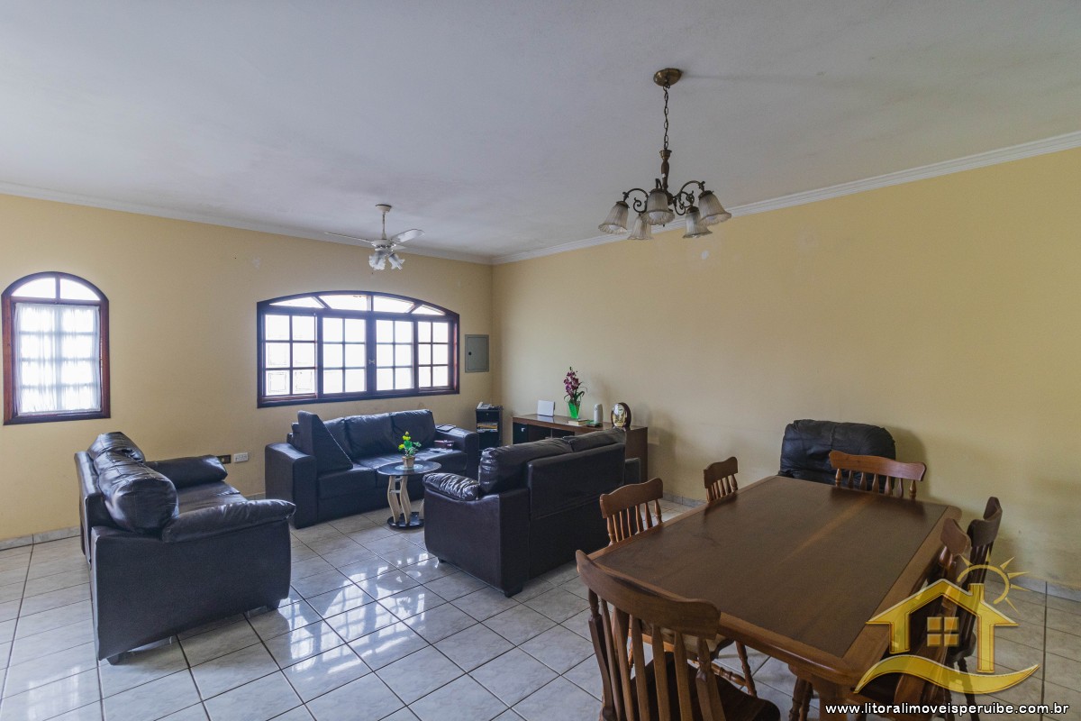 Casa no bairro Ribamar, Lado Linha